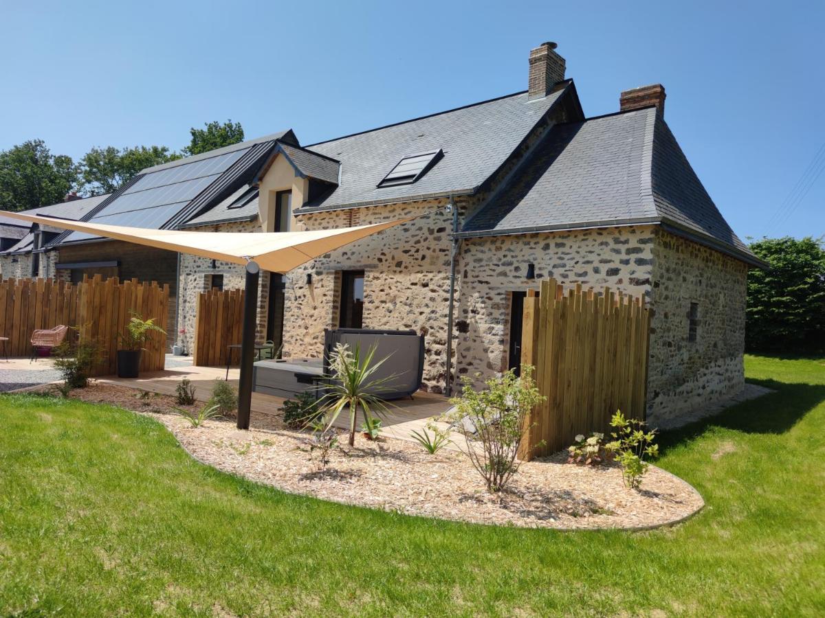 La Douce Halte - Gites Avec Spa Ou Sauna Saint-Ouen-Des-Toits Dış mekan fotoğraf
