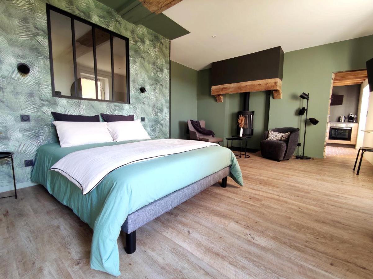La Douce Halte - Gites Avec Spa Ou Sauna Saint-Ouen-Des-Toits Dış mekan fotoğraf